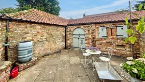 Photo 15- click for photo gallery